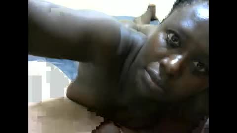 Snapshot of darling_ella chatting on December 21, 9:55 am darling_ella online show from December 21, 9:55 am