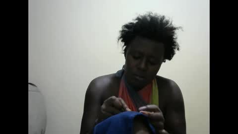 Snapshot of darling_ella chatting on December 22, 12:16 pm darling_ella online show from December 22, 12:16 pm