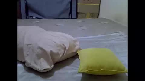 Snapshot of darling_ella chatting on November 4, 8:57 am darling_ella online show from November 4, 8:57 am