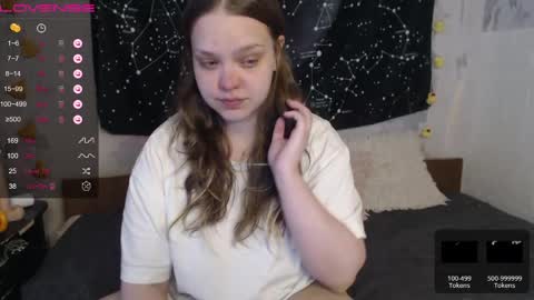 darling_tony18 online show from April 22, 12:28 pm