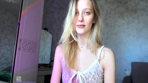 D online show from October 4, 8:34 am