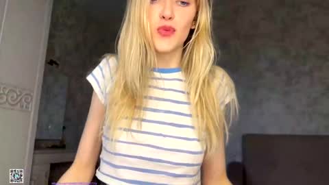 D online show from October 11, 12:47 pm