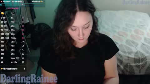 Snapshot of darlingrainee chatting on March 18, 8:06 am DarlingRainee online show from March 18, 8:06 am
