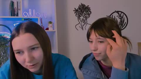 darly_crazy online show from February 18, 6:31 am