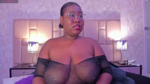 Snapshot of darnellqueen chatting on December 9, 4:34 am Darnell Queen online show from December 9, 4:34 am