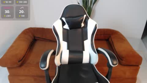 darrencolleen online show from March 13, 9:27 am