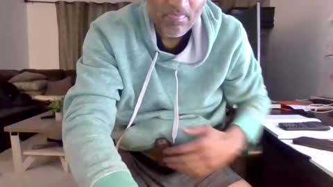 Snapshot of darryl43321 chatting on October 27, 4:33 pm darryl43321 online show from October 27, 4:33 pm