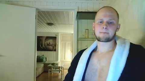 Dario online show from March 8, 8:25 pm