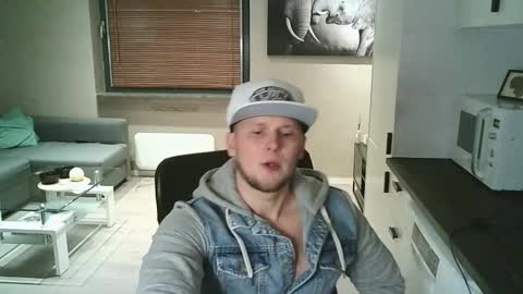 Dario online show from October 25, 9:42 pm