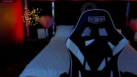 daryana_gray online show from June 1, 6:15 am