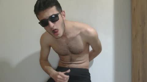 daryl__dixon online show from April 4, 4:37 pm