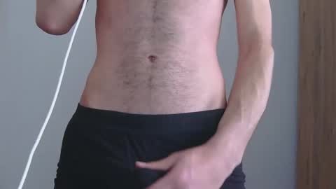 daryl__dixon online show from April 5, 9:50 am