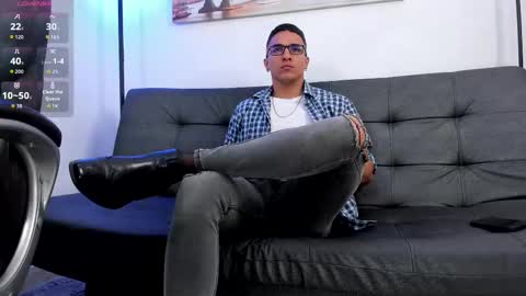 Dash online show from October 5, 1:09 pm