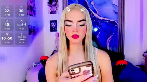 Snapshot of dasha_natalia chatting on June 11, 9:02 pm Natalia online show from June 11, 9:02 pm