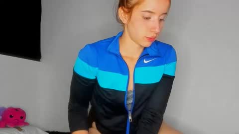 Dafne online show from March 19, 1:53 am