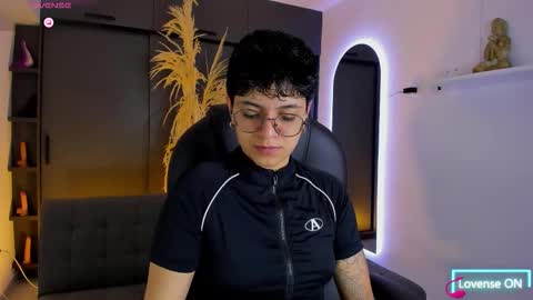 Dass Roman online show from March 27, 9:25 pm