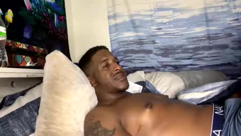 BeyJackson online show from April 11, 7:45 am