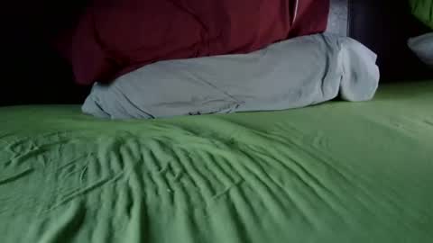 dave77a2200 online show from January 3, 1:25 pm