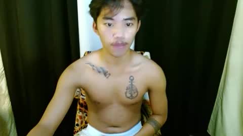 Snapshot of dave_boyyy chatting on October 5, 3:27 am dave_boyyy online show from October 5, 3:27 am