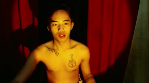 Snapshot of dave_boyyy chatting on December 2, 11:26 am dave_boyyy online show from December 2, 11:26 am