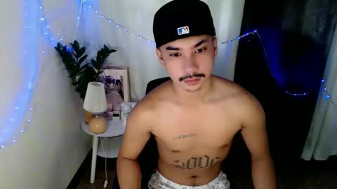 Snapshot of dave_cummers chatting on April 17, 1:41 am DAVE online show from April 17, 1:41 am