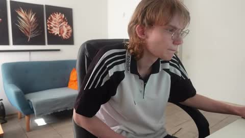 DAVE REDMOND online show from April 15, 1:51 pm