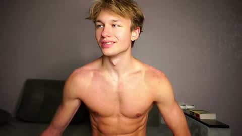 Snapshot of dave_taylor chatting on April 9, 4:45 am DAVE online show from April 9, 4:45 am