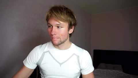 Snapshot of dave_taylor chatting on May 19, 1:56 am DAVE online show from May 19, 1:56 am