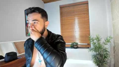 Snapshot of dave_wolff chatting on November 9, 12:47 pm Dave online show from November 9, 12:47 pm