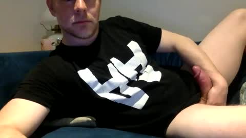 daveb709709709 online show from February 18, 3:46 am