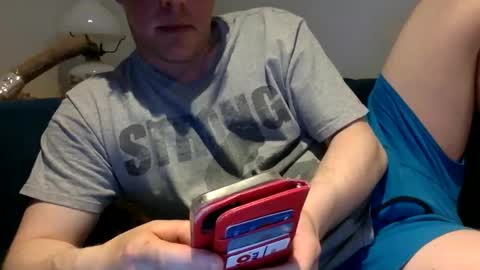 daveb709709709 online show from May 17, 1:58 am