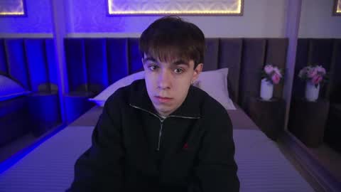 Snapshot of davebevy chatting on March 30, 5:08 am Dave online show from March 30, 5:08 am