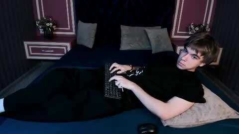 Dave online show from July 8, 7:51 pm