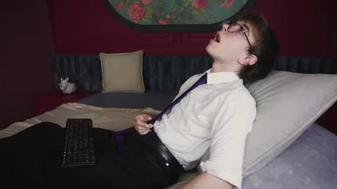 Dave online show from July 17, 8:35 pm