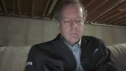 Snapshot of davecock50 chatting on January 8, 1:00 am davecock50 online show from January 8, 1:00 am