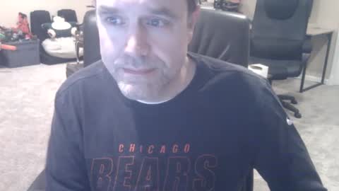 Snapshot of daved14u chatting on December 12, 6:25 am daved14u online show from December 12, 6:25 am