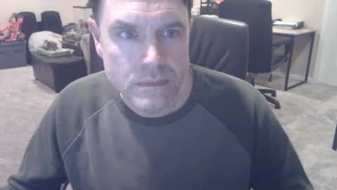 Snapshot of daved14u chatting on January 22, 7:03 am daved14u online show from January 22, 7:03 am