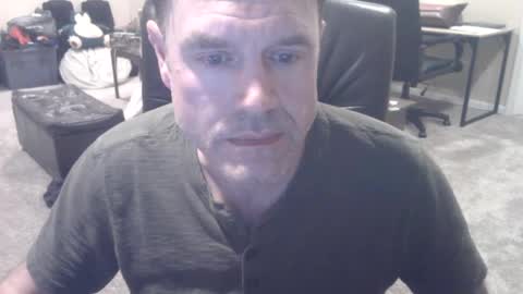 Snapshot of daved14u chatting on September 29, 6:07 am daved14u online show from September 29, 6:07 am