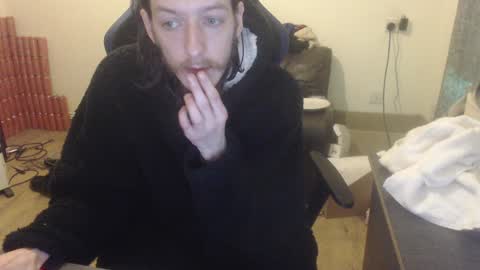 Snapshot of daver281197 chatting on January 10, 6:53 am dave online show from January 10, 6:53 am