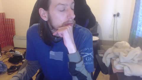 Snapshot of daver281197 chatting on March 1, 7:08 am dave online show from March 1, 7:08 am