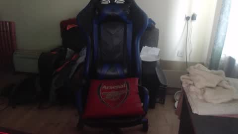 Snapshot of daver281197 chatting on September 10, 11:43 am dave online show from September 10, 11:43 am