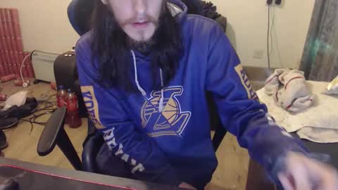 dave online show from February 4, 1:33 am