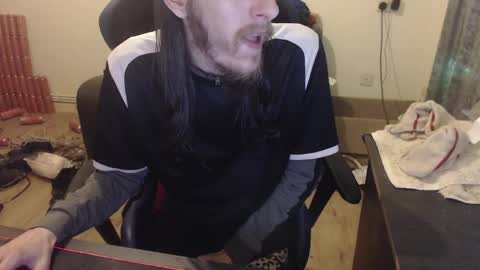 dave online show from April 15, 3:35 am