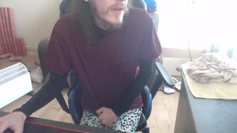 dave online show from April 21, 12:33 pm