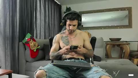 Daves online show from December 5, 2:58 pm