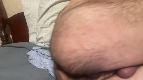 Snapshot of davey_ocean chatting on October 19, 12:22 am davey online show from October 19, 12:22 am