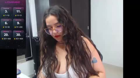 daviana online show from October 11, 11:53 am