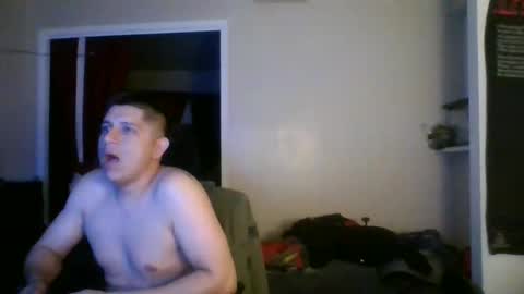 Snapshot of david089613 chatting on December 16, 5:01 am david089613 online show from December 16, 5:01 am