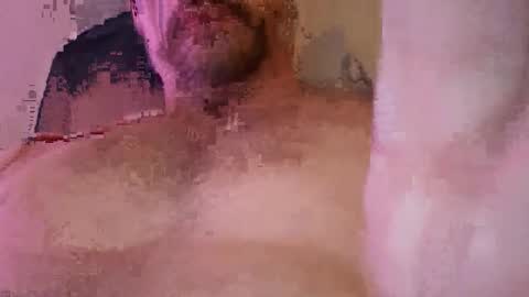 Snapshot of david1982yesyes chatting on June 6, 9:58 am david1982yesyes online show from June 6, 9:58 am