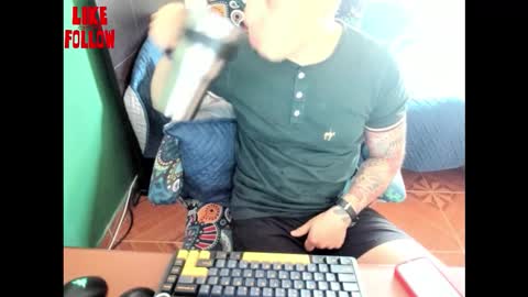 David online show from February 21, 10:00 pm